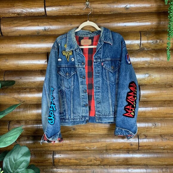 Vintage Levi's 46 Jean Denim Trucker Jacket 80's Band Patches Pins - Picture 8 of 14